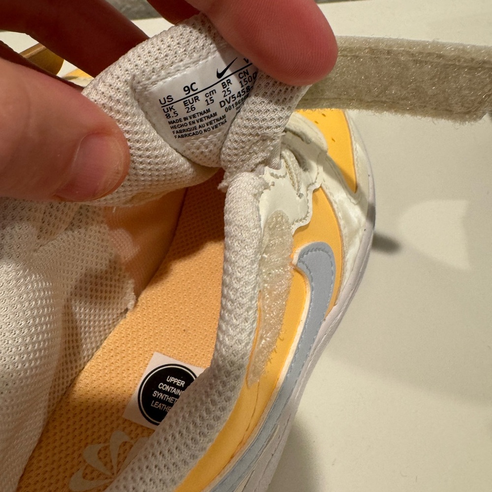 Brand New Nike Court Borough Toddled 9C shoes